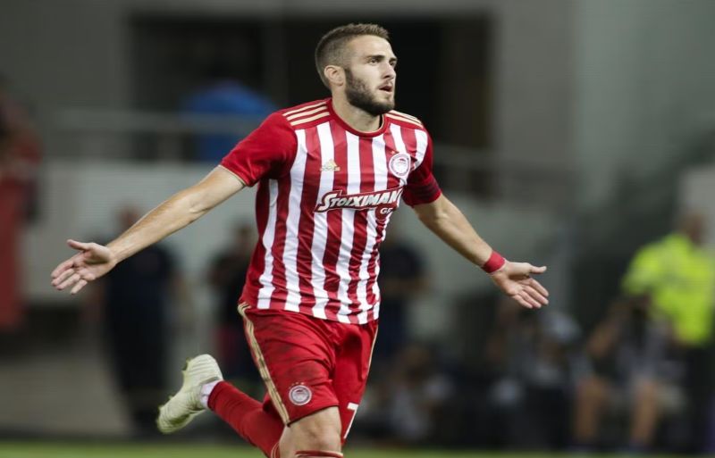 Bắt đầu sự nghiệp tại quê nhà Trikala