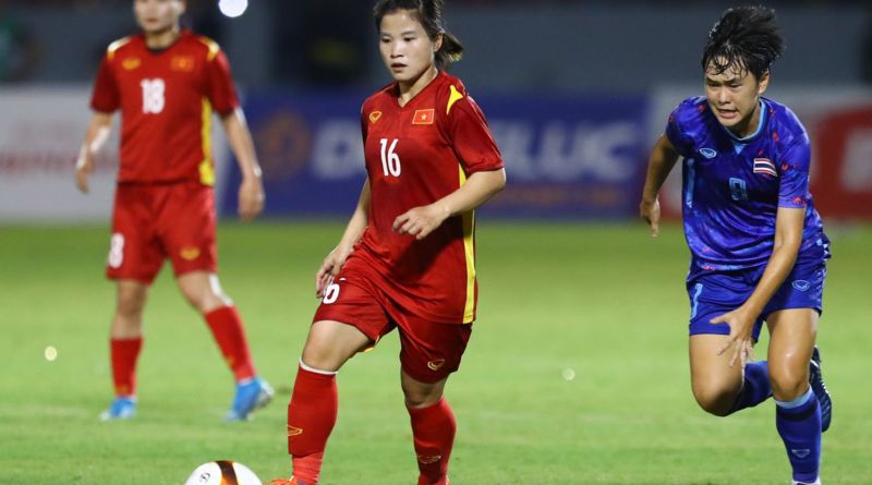 Cô góp mặt trong hầu hết các chiến dịch lớn như SEA Games, AFF Cup và vòng loại World Cup nữ