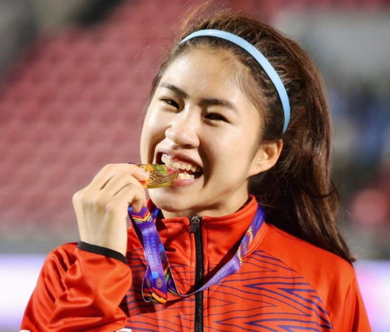 Cô từng ghi nhiều bàn thắng quan trọng tại SEA Games và để lại dấu ấn đặc biệt tại World Cup nữ 2023