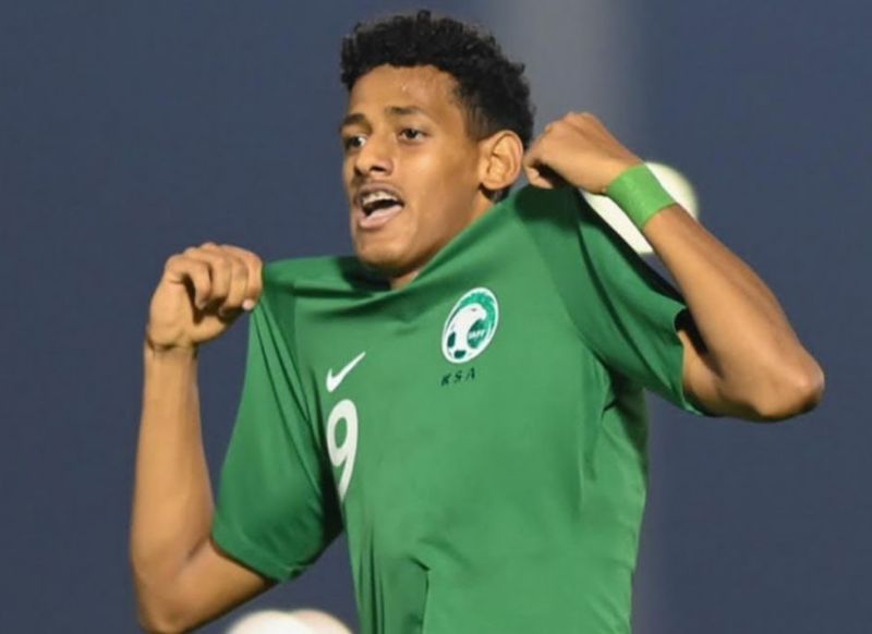 Anh nổi bật với khả năng bứt phá và phối hợp linh hoạt trên hàng công