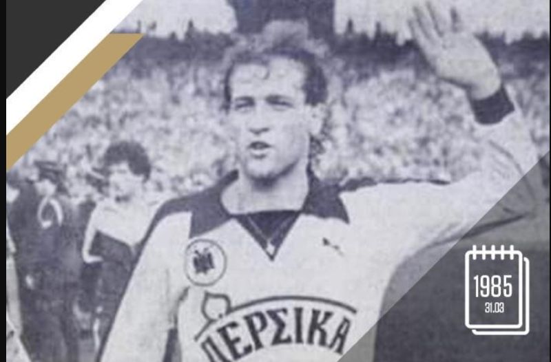 Christos Dimopoulos - tiền đạo huyền thoại của Hy Lạp