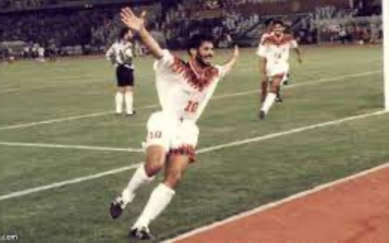 Cựu chân sút sở hữu khả năng dứt điểm bằng cả hai chân