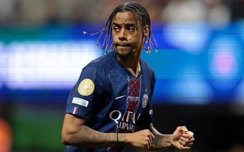 Anh luôn khiến cho hàng thủ đối phương gặp khó khăn khi đối đầu 