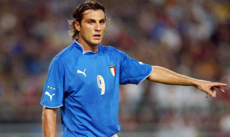 Anh được ngưỡng mộ bởi tinh thần chiến đấu kiên cường và khát khao ghi bàn mãnh liệt trên sân cỏ