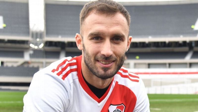 Anh được ngợi ca như một chiến binh thầm lặng, luôn đặt lợi ích tập thể lên hàng đầu