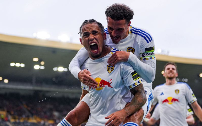 Anh trở thành mắt xích quan trọng trong hệ thống tấn công của Salzburg.