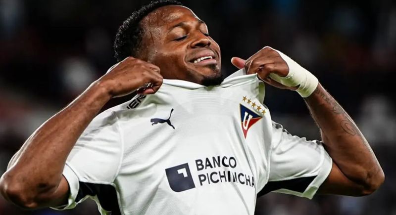 Michael Estrada là tiền đạo Ecuador nổi bật với khả năng săn bàn và tốc độ bứt phá ấn tượng