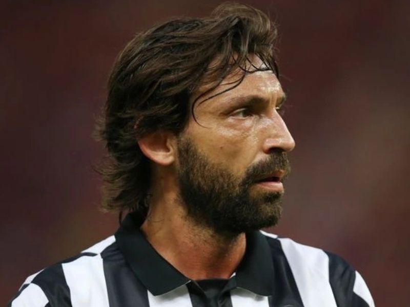 Pirlo tỏa sáng tại AC Milan, vươn tới đỉnh cao với Juventus